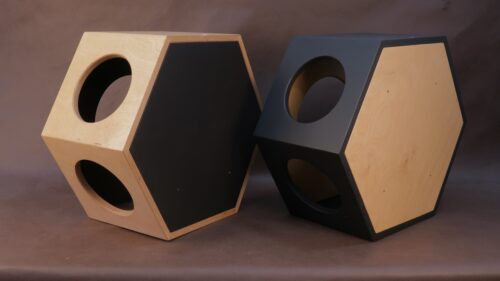 Półka dla kota Hexagon z pokrywą